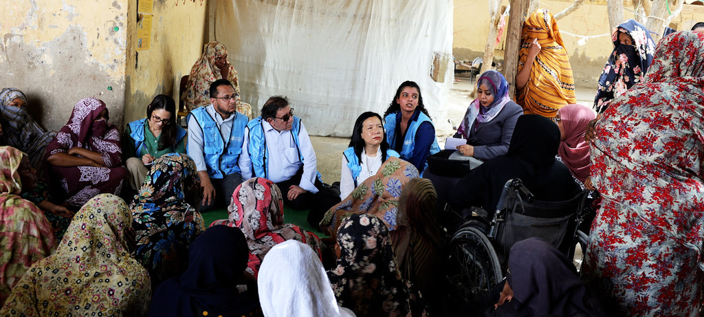  Li Fung, Representative of the Office of the High Commissioner for Human Rights (OHCHR) in Sudan, during a visit to Khartoum with Radhouane Nouicer, the Designated Expert on Sudan of the UN High Commissioner for Human Rights.